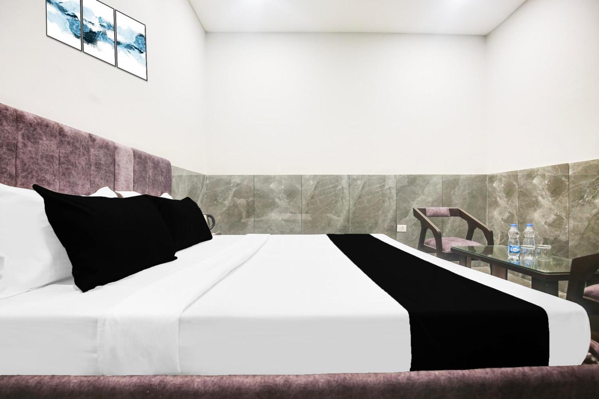 Hotel O Ravi & Banquet Lalewal Zewnętrze zdjęcie