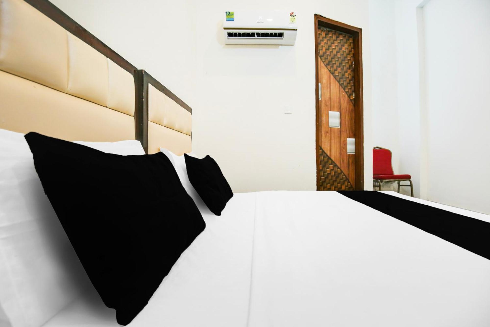 Hotel O Ravi & Banquet Lalewal Zewnętrze zdjęcie